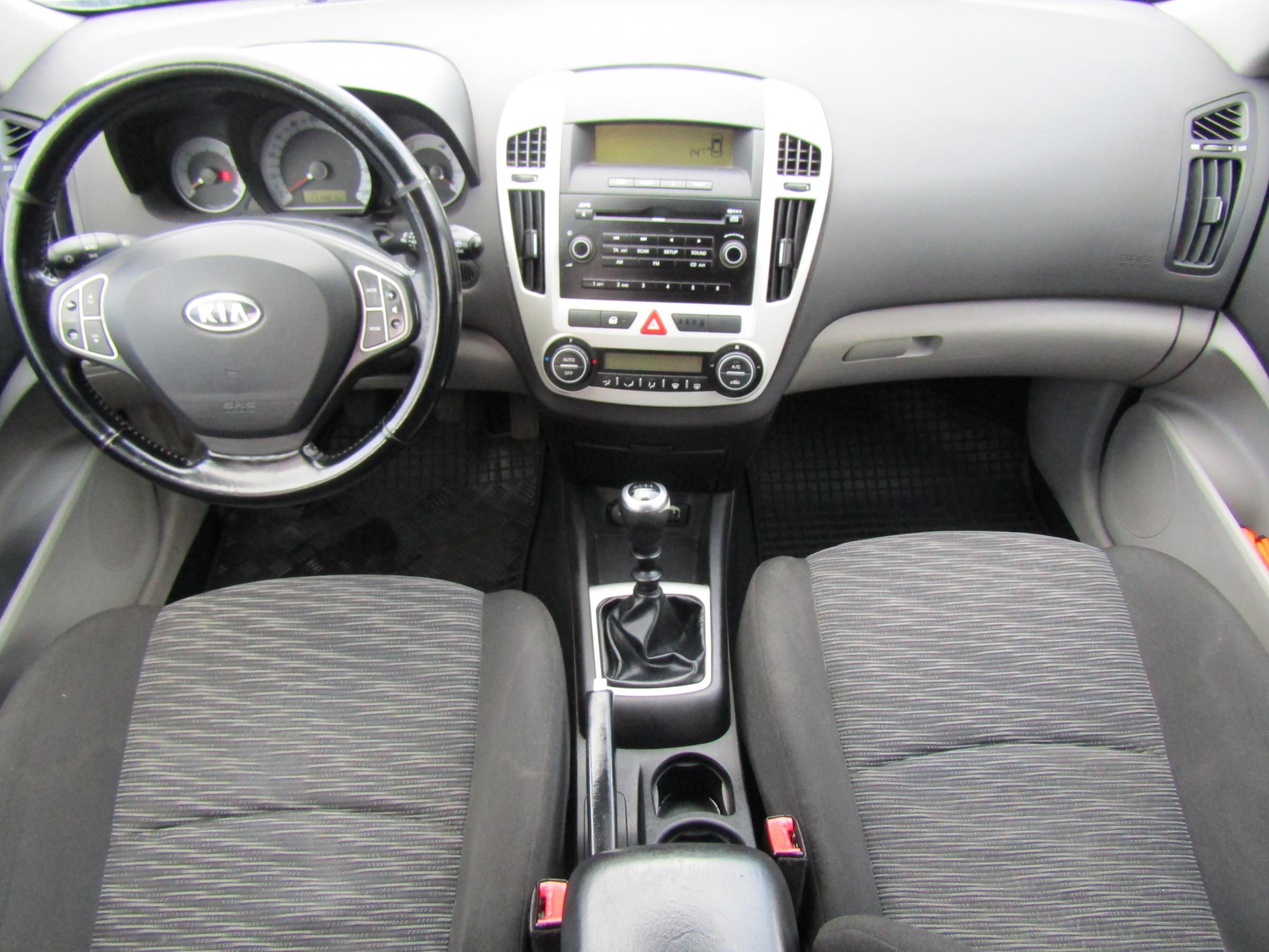 Kia Cee´d, 2007 - pohled č. 8
