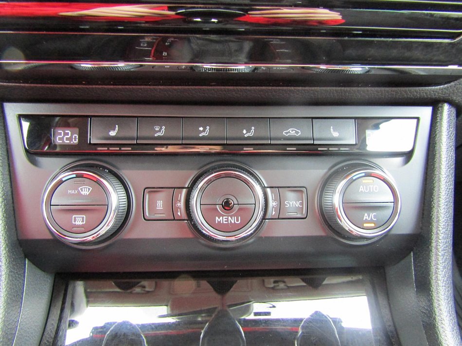 Škoda Superb III 2.0 TDi 