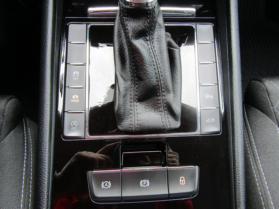 Škoda Superb III 2.0 TDi 