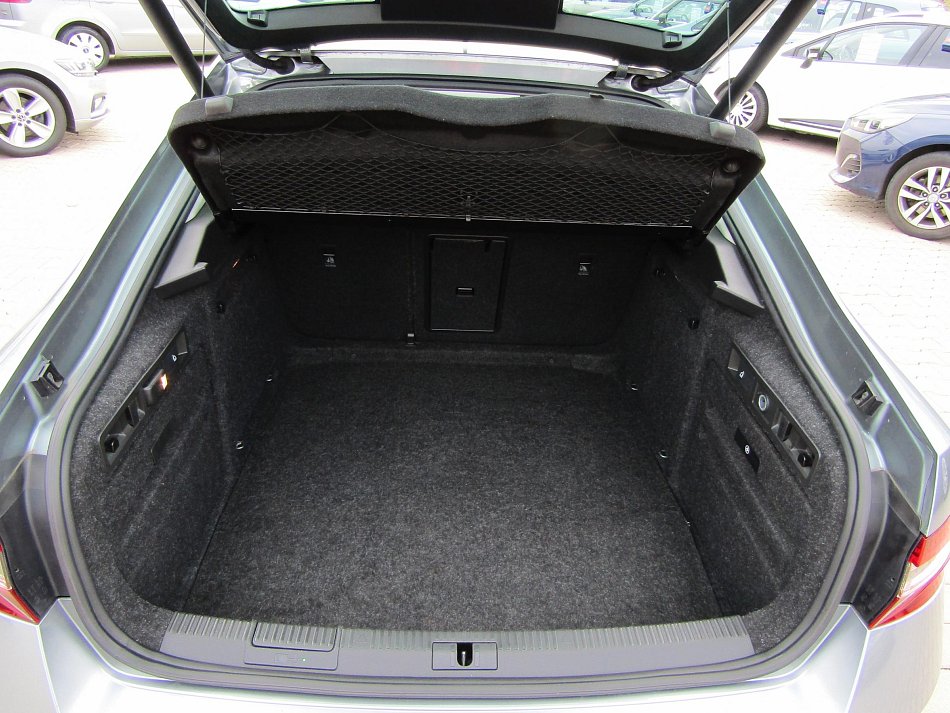 Škoda Superb III 2.0 TDi 