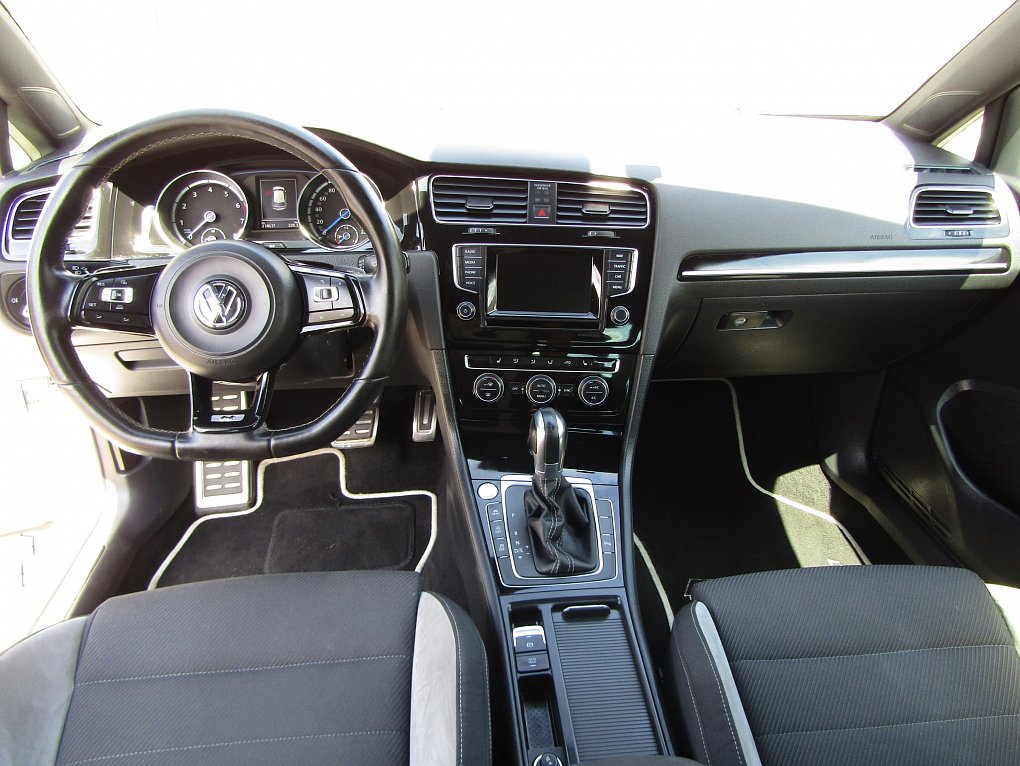 Volkswagen Golf 2.0 TSi  4x4