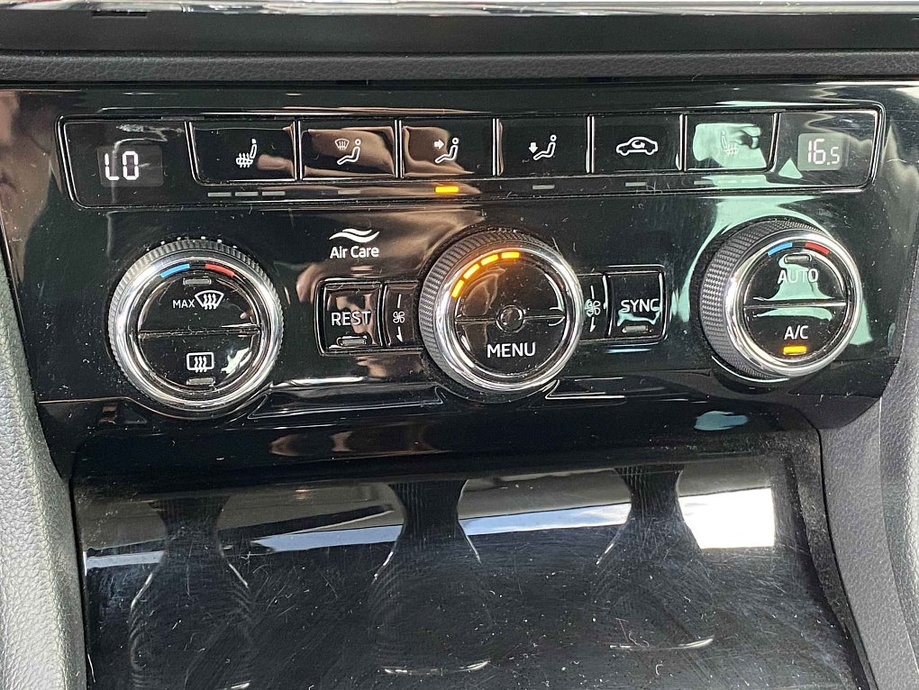 Škoda Superb III 2.0TDi Ambition