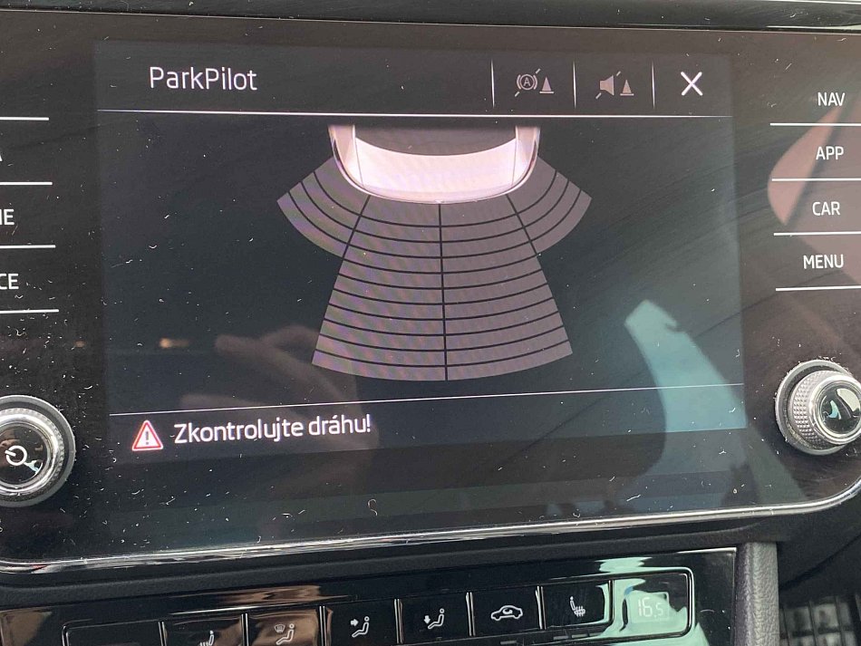Škoda Superb III 2.0TDi Ambition