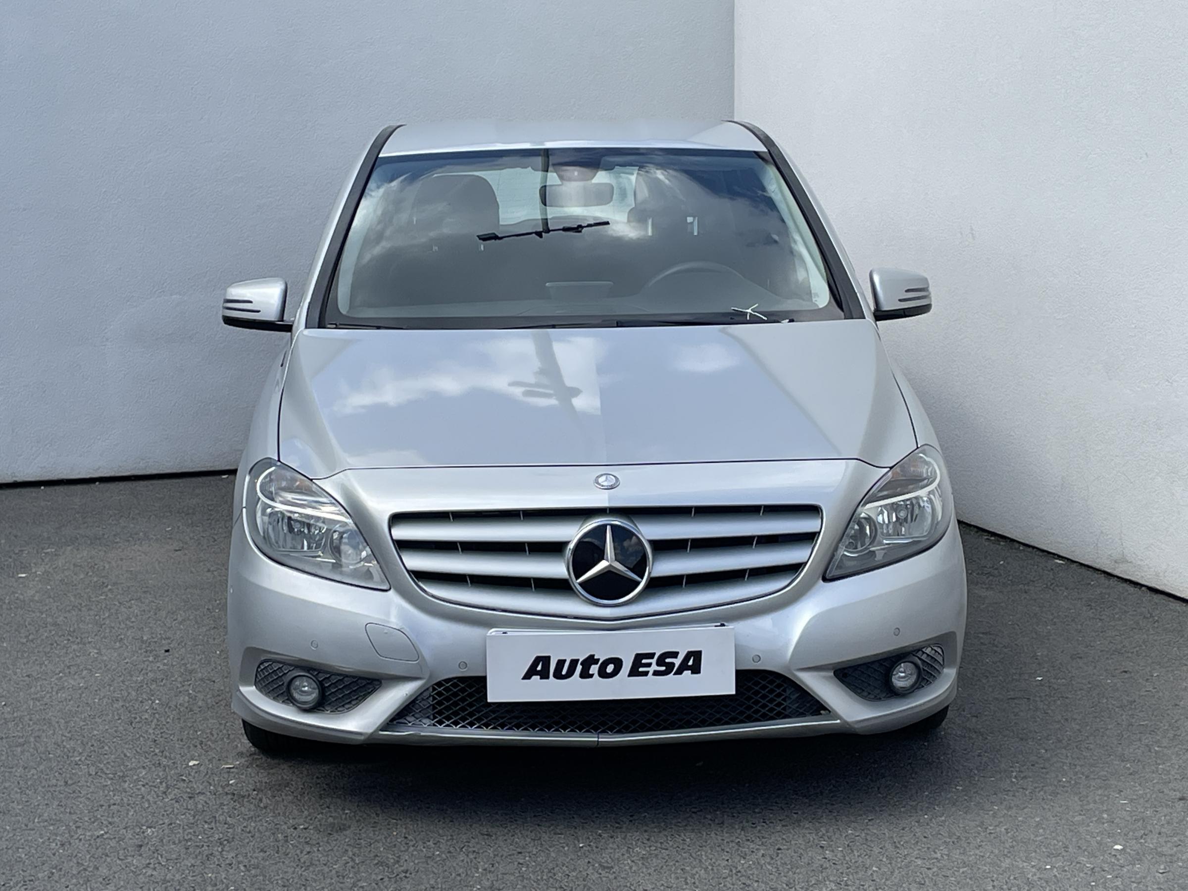 Mercedes-Benz Třída B, 2012 - pohled č. 2