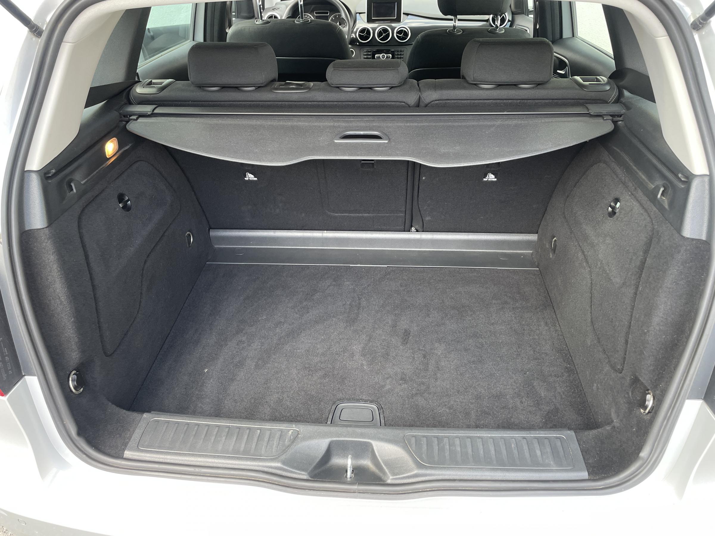 Mercedes-Benz Třída B, 2012 - pohled č. 7