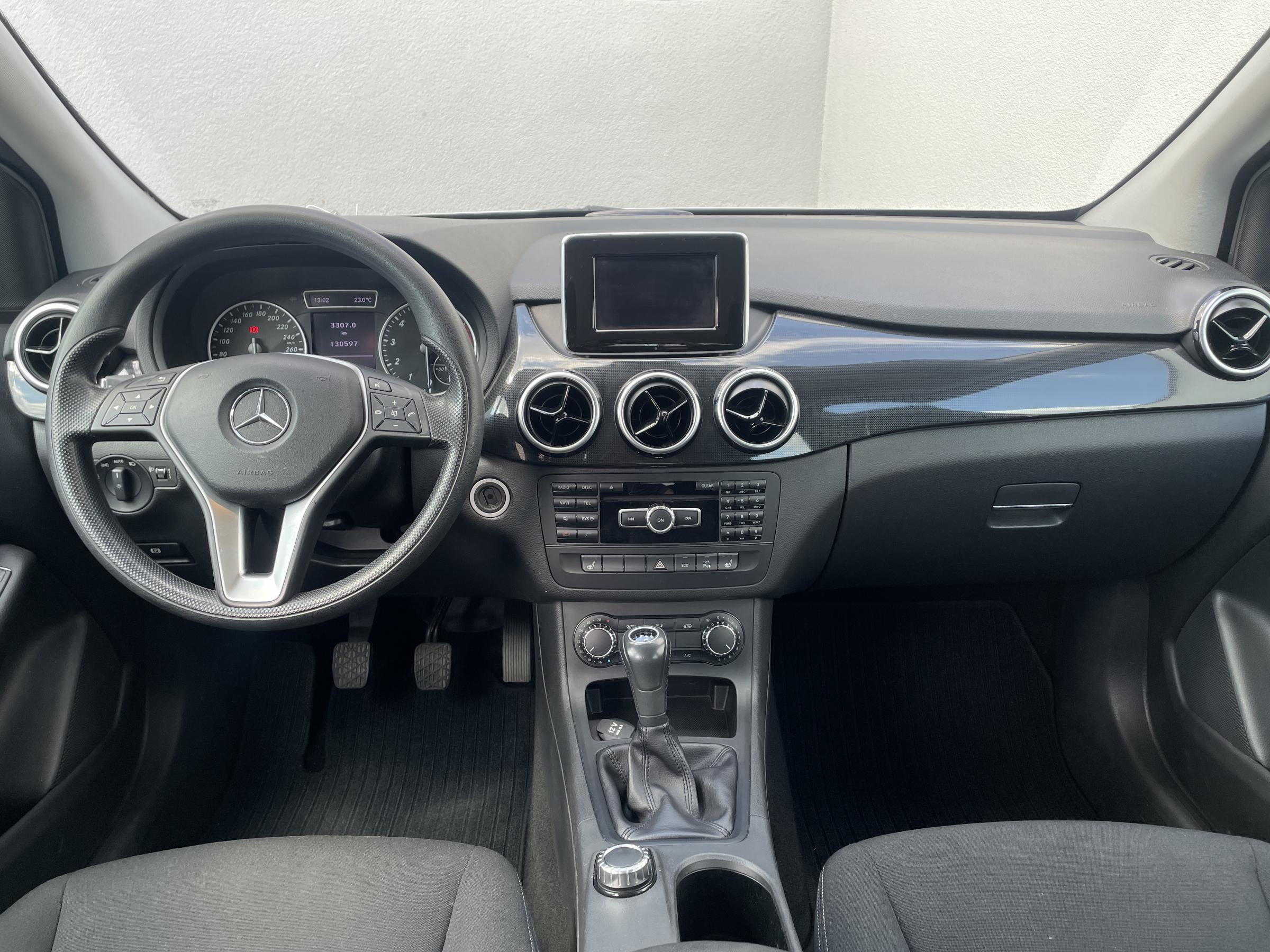 Mercedes-Benz Třída B, 2012 - pohled č. 8