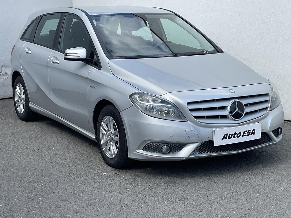 Mercedes-Benz Třída B 1.6i  180