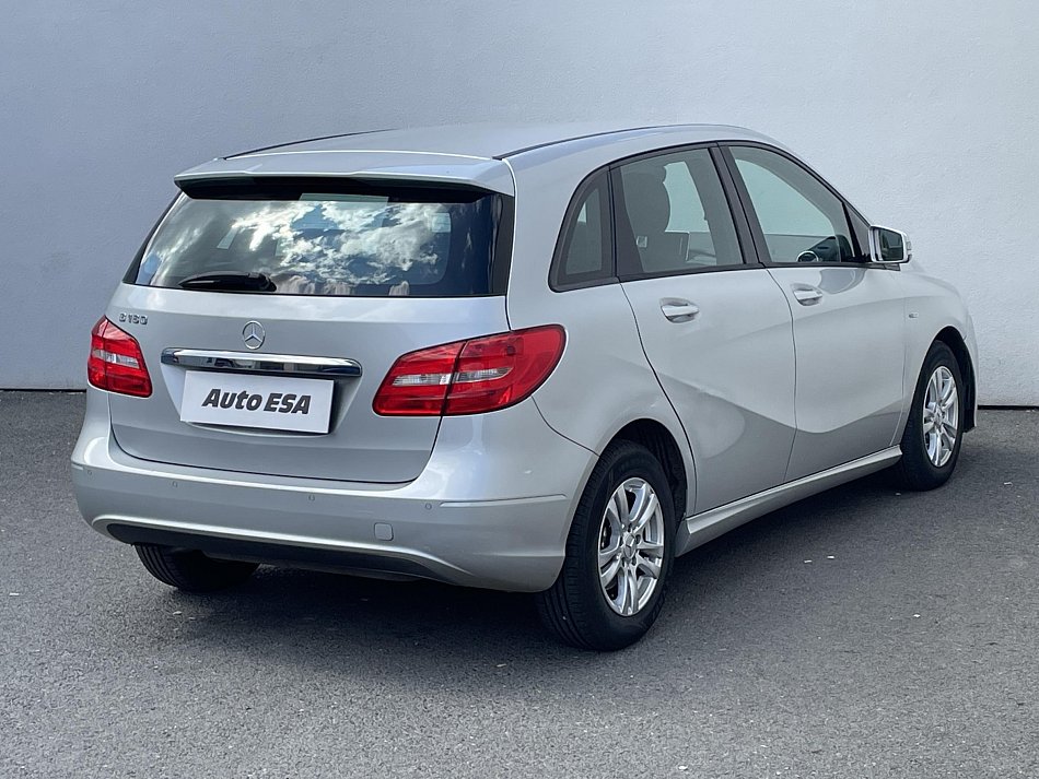 Mercedes-Benz Třída B 1.6i  180