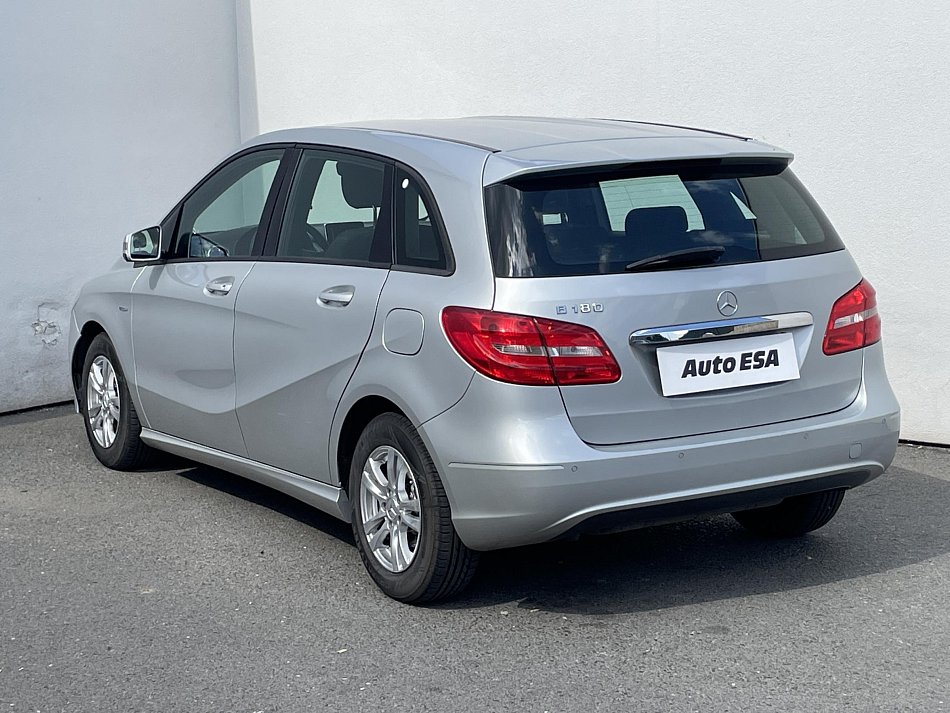 Mercedes-Benz Třída B 1.6i  180