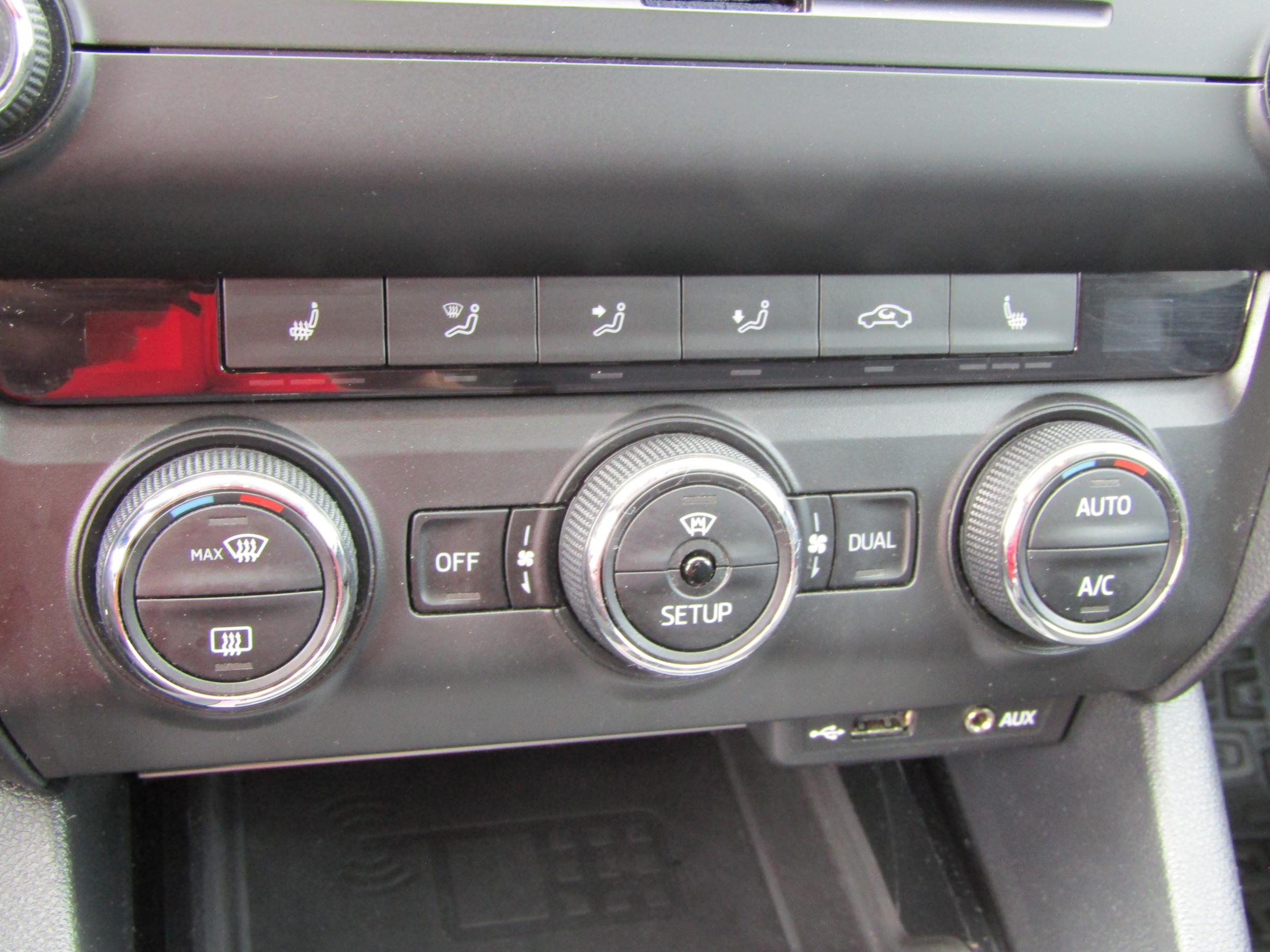 Škoda Octavia III, 2014 - pohled č. 13