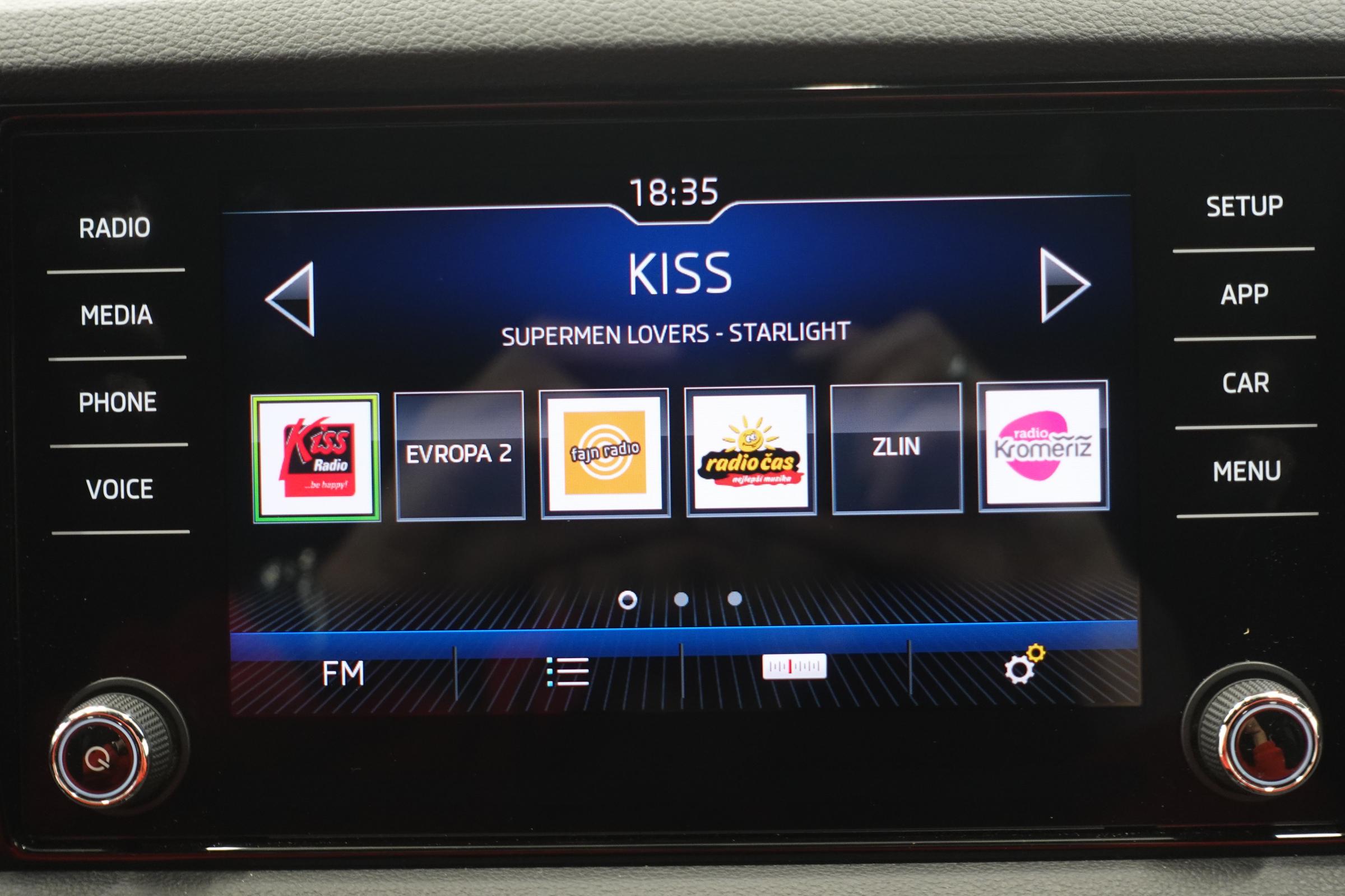 Škoda Karoq, 2020 - pohled č. 17