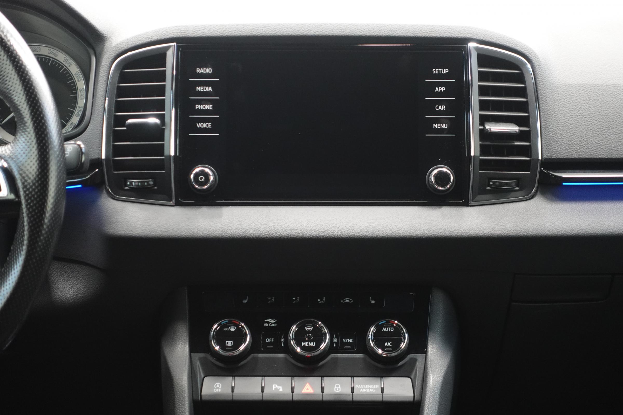 Škoda Karoq, 2020 - pohled č. 9