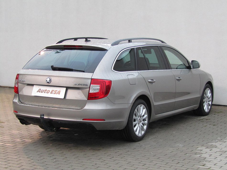 Škoda Superb II 2.0 TDi Ambition