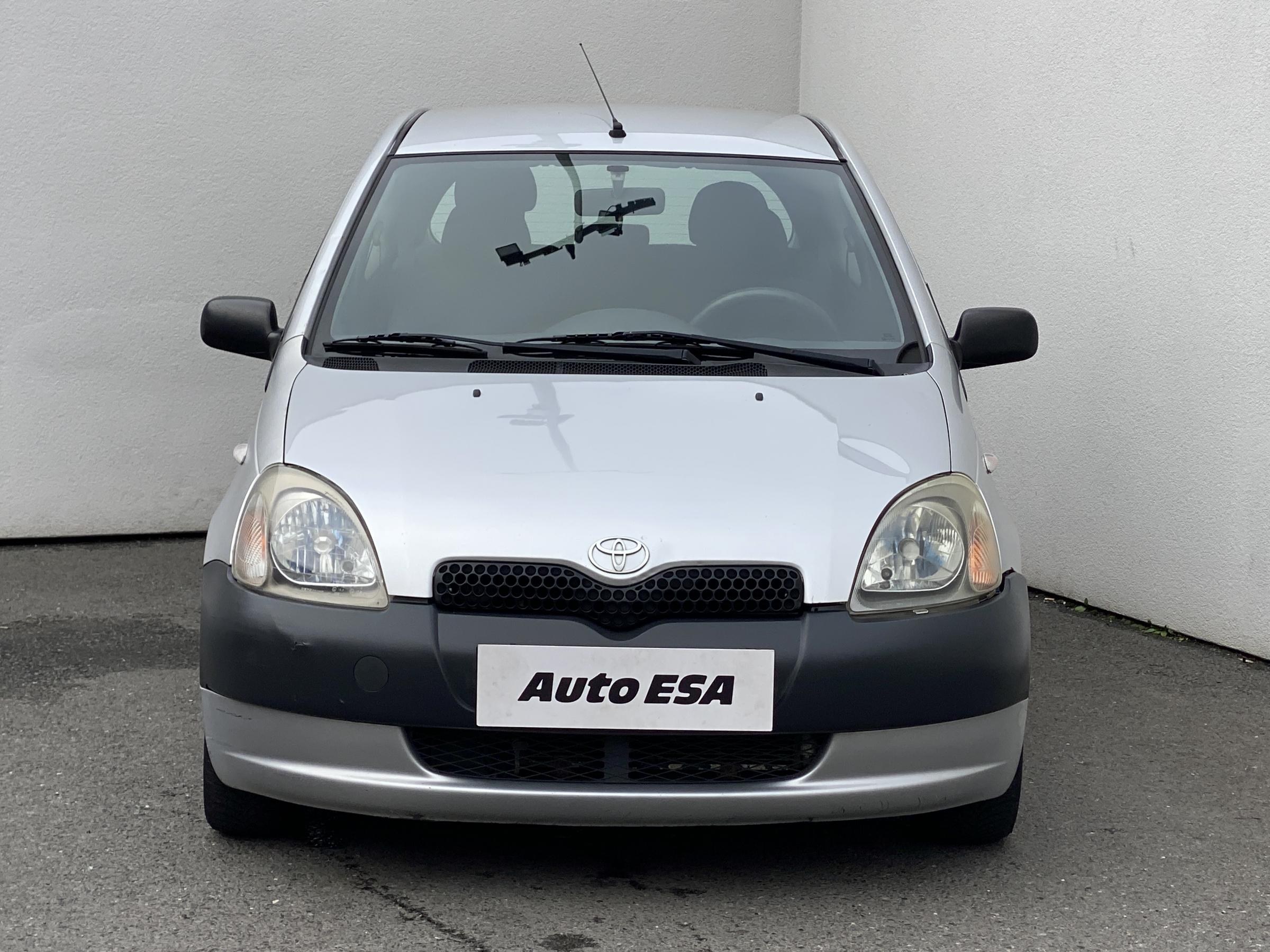 Toyota Yaris, 2001 - pohled č. 2