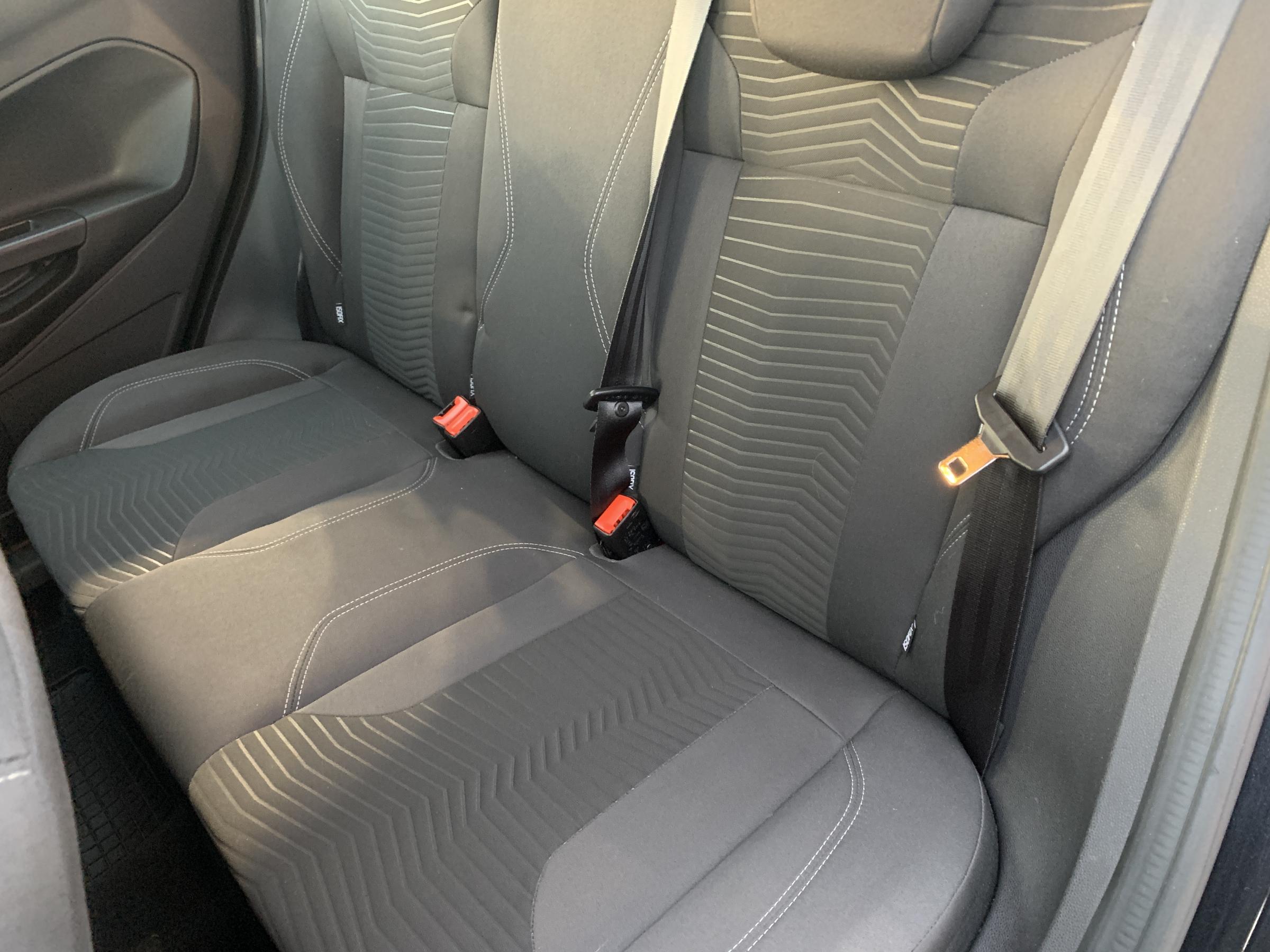 Ford Fiesta, 2012 - pohled č. 10