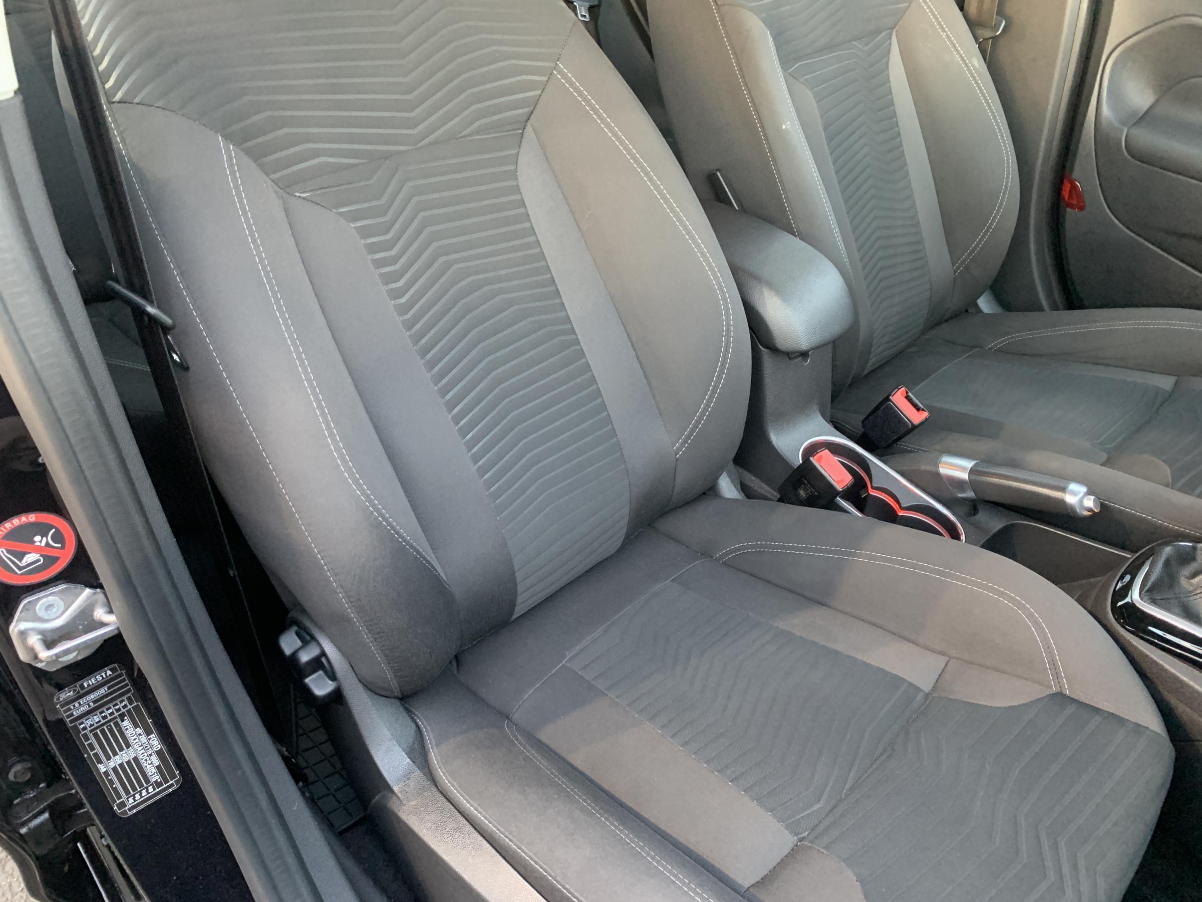 Ford Fiesta, 2012 - pohled č. 12