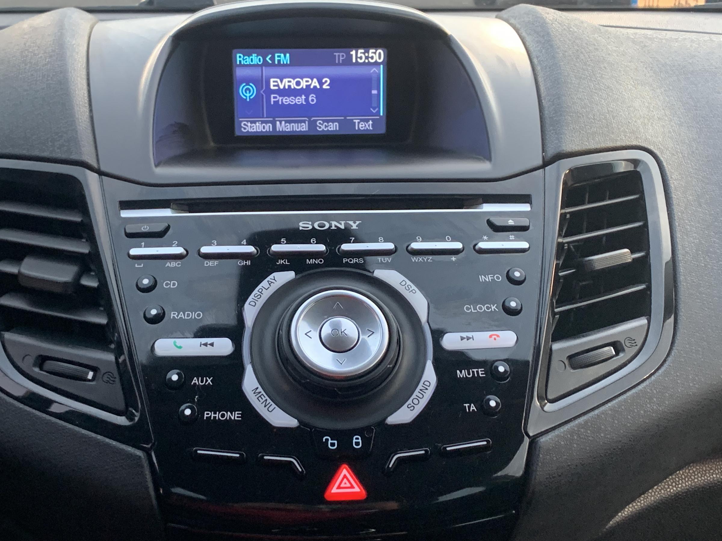 Ford Fiesta, 2012 - pohled č. 15