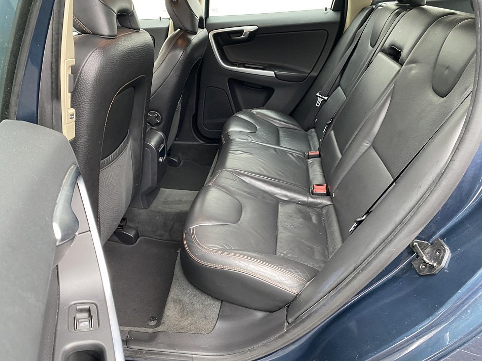 Volvo XC60 2.4 D5  AWD