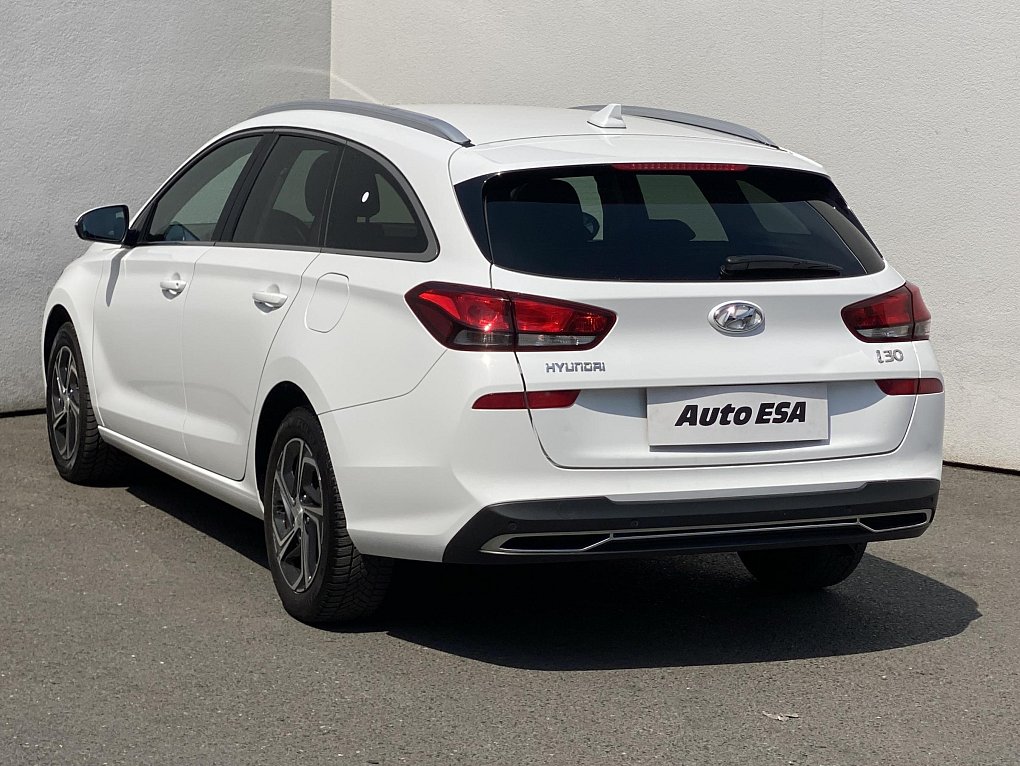 Hyundai I30 1.5 DPi Smart