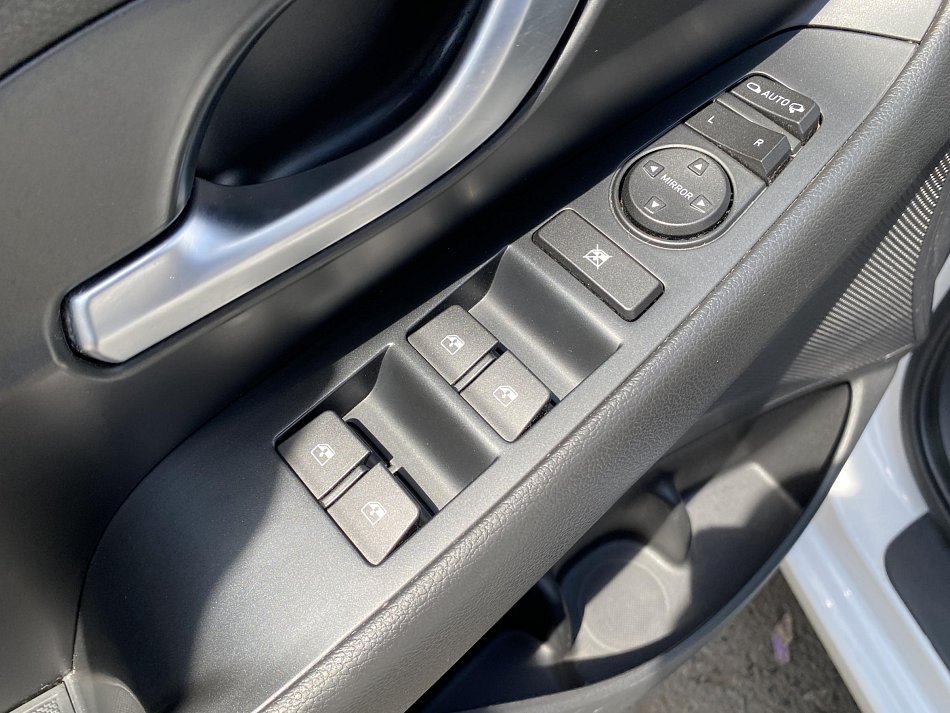 Hyundai I30 1.5 DPi Smart