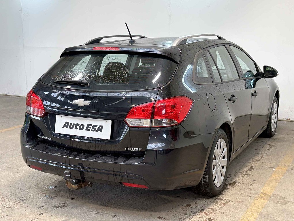 Chevrolet Cruze 1.6i 