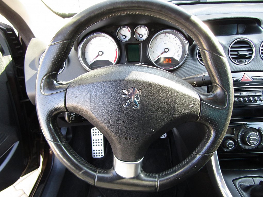 Peugeot 308 2.0 HDi 
