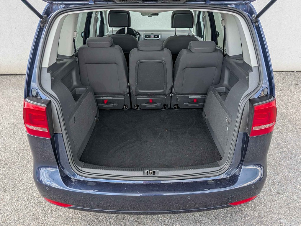 Volkswagen Touran 2.0TDi 