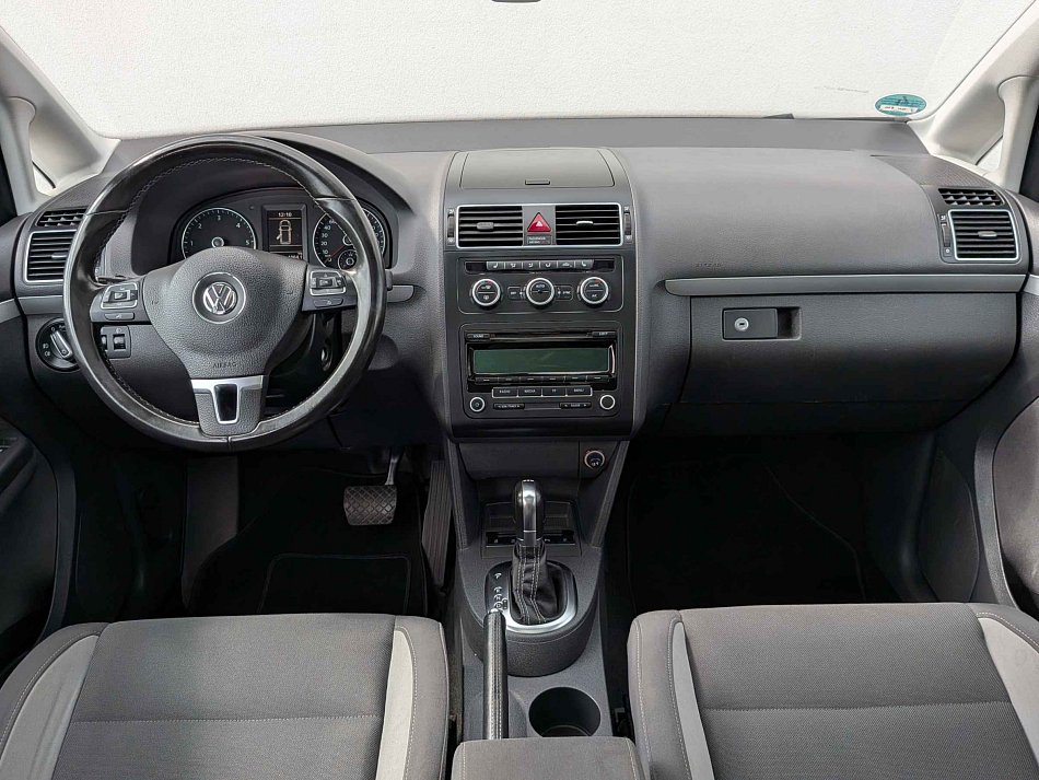 Volkswagen Touran 2.0TDi 