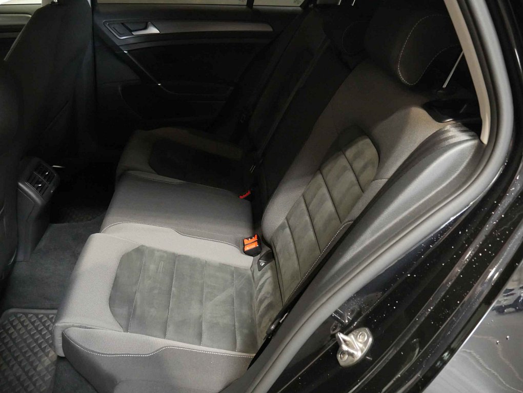 Volkswagen Golf 1.4TSi 