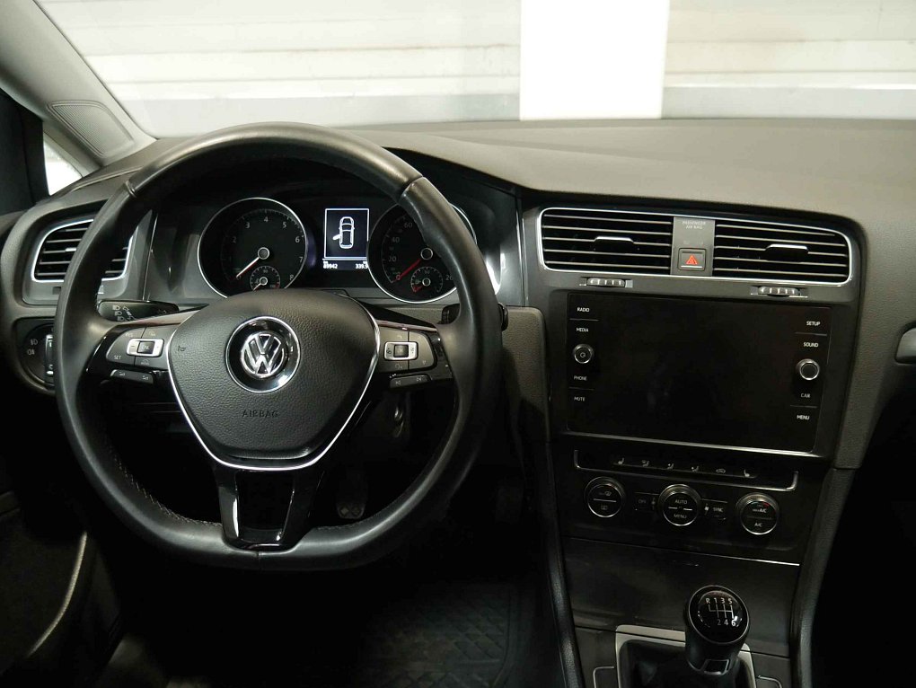 Volkswagen Golf 1.4TSi 
