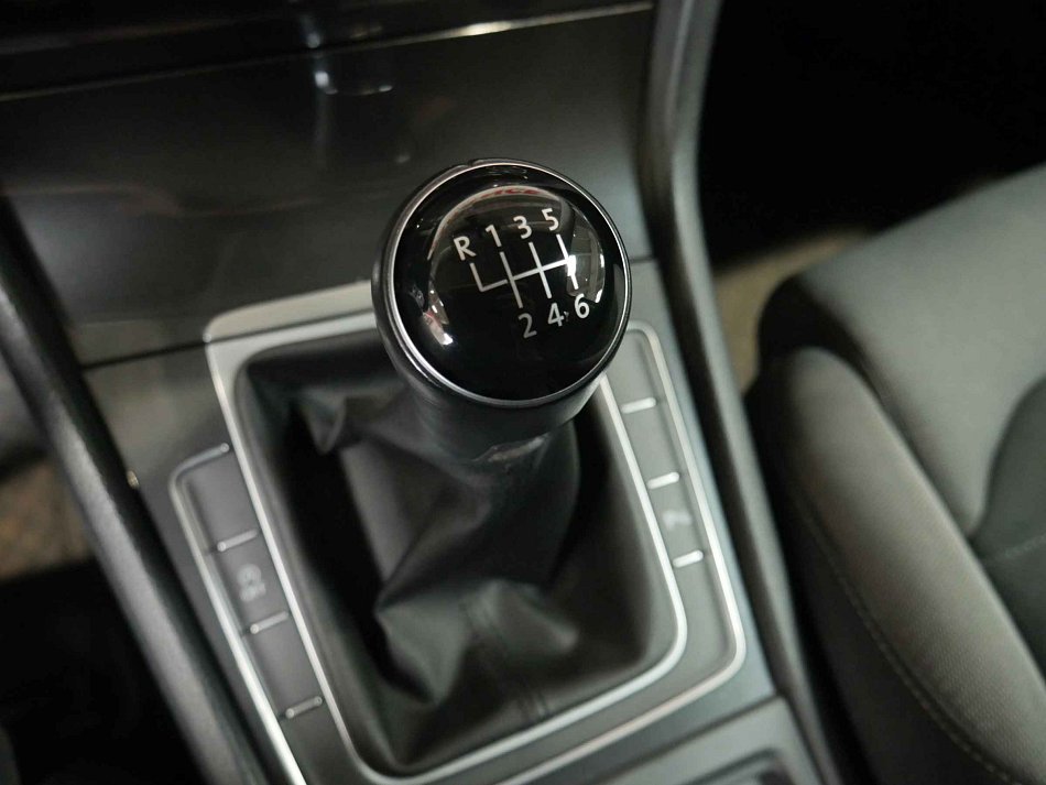 Volkswagen Golf 1.4TSi 