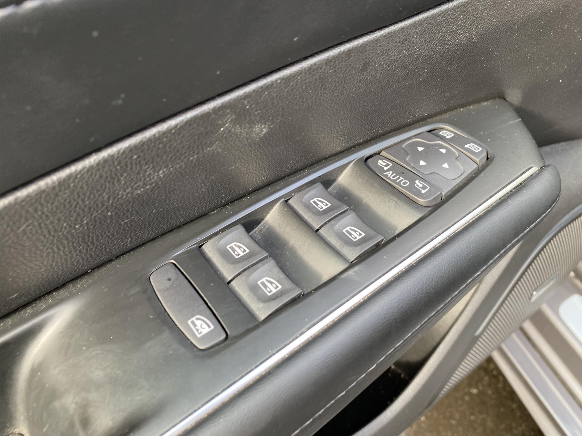 Renault Talisman, 2016 - pohled č. 13