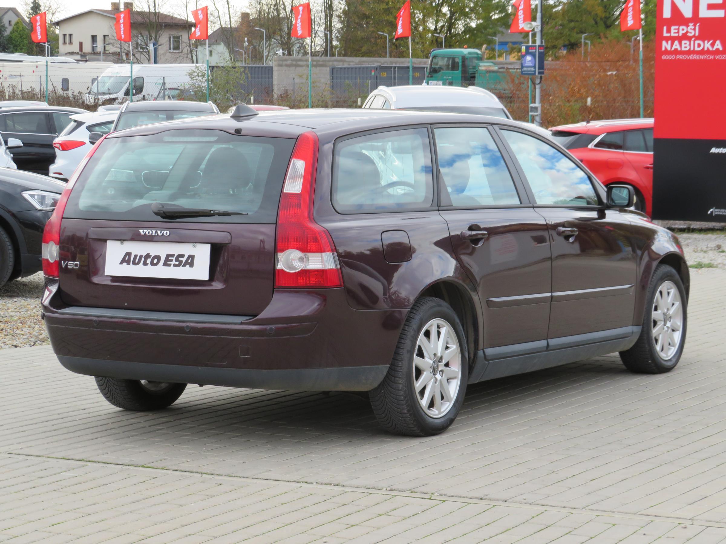 Volvo V50, 2006 - pohled č. 4