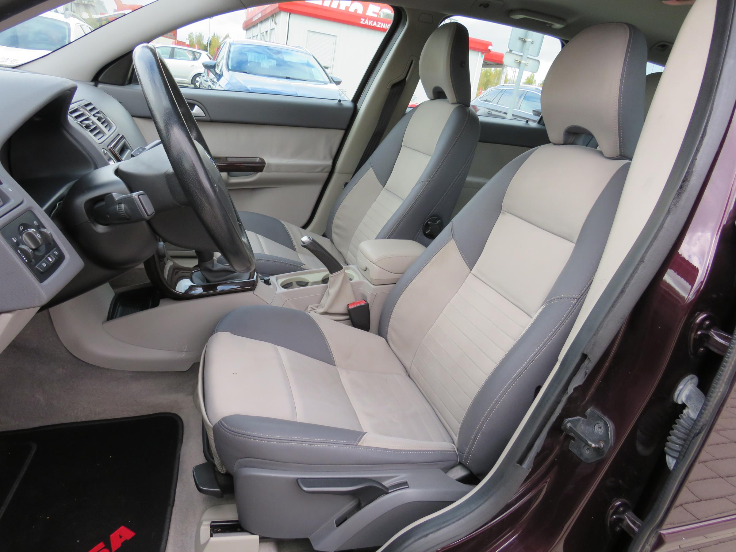 Volvo V50, 2006 - pohled č. 9