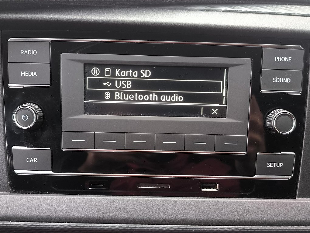 Volkswagen Transporter 2.0TDi  L2H1 T6.1