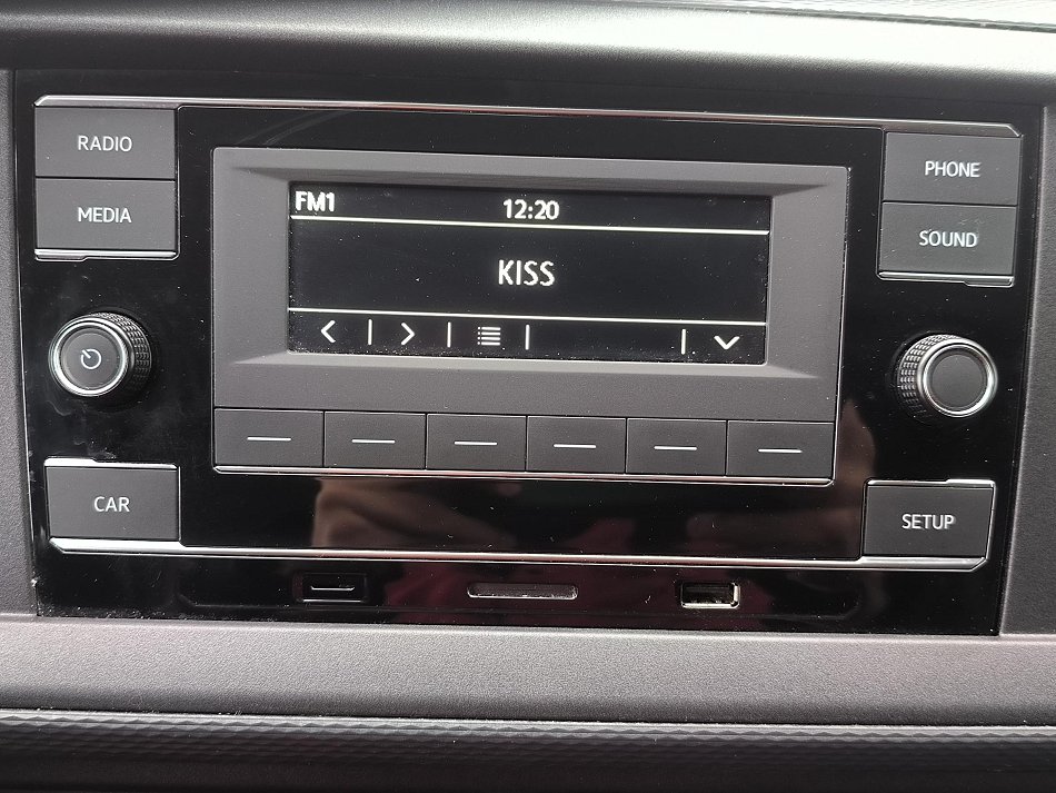 Volkswagen Transporter 2.0TDi  L2H1 T6.1