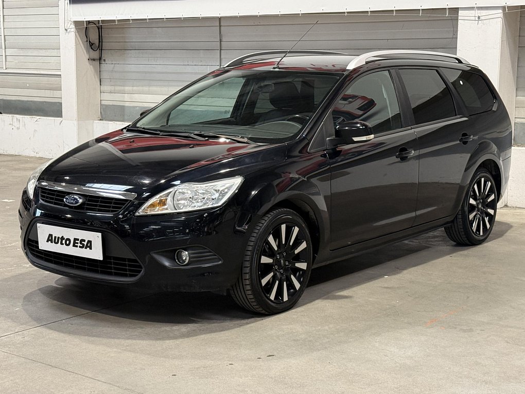 Ford Focus 1.6i BlackMagic