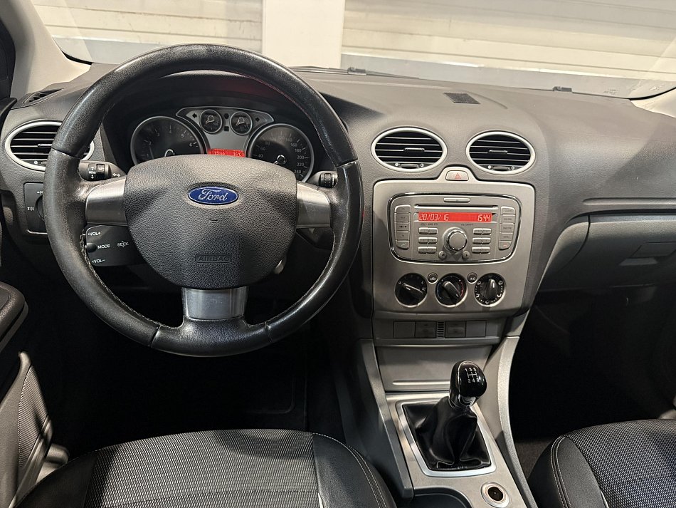 Ford Focus 1.6i BlackMagic