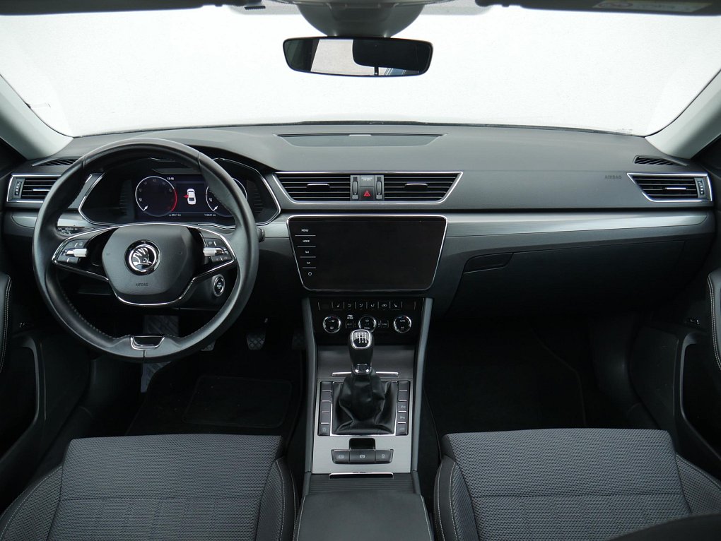 Škoda Superb III 1.5 TSi Style