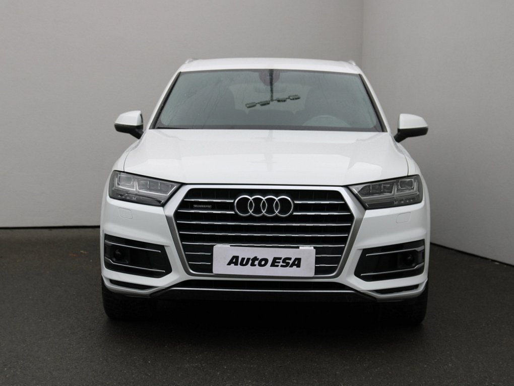 Audi Q7 3.0 TDi S-line Quattro