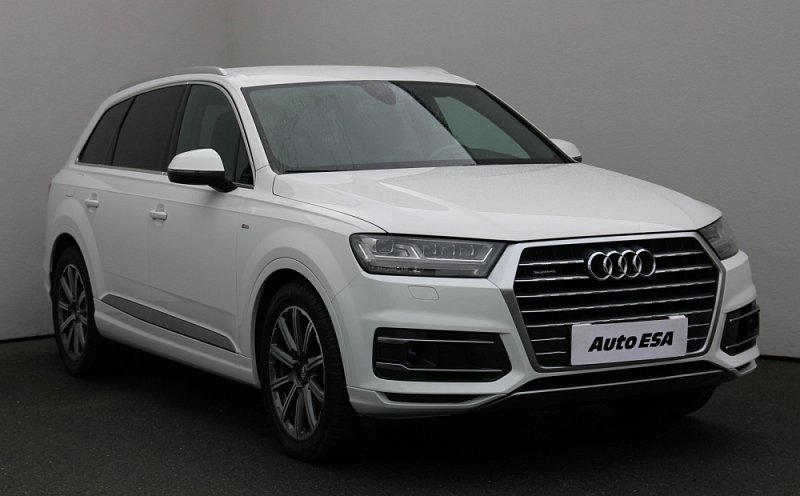 Audi Q7 3.0 TDi S-line Quattro