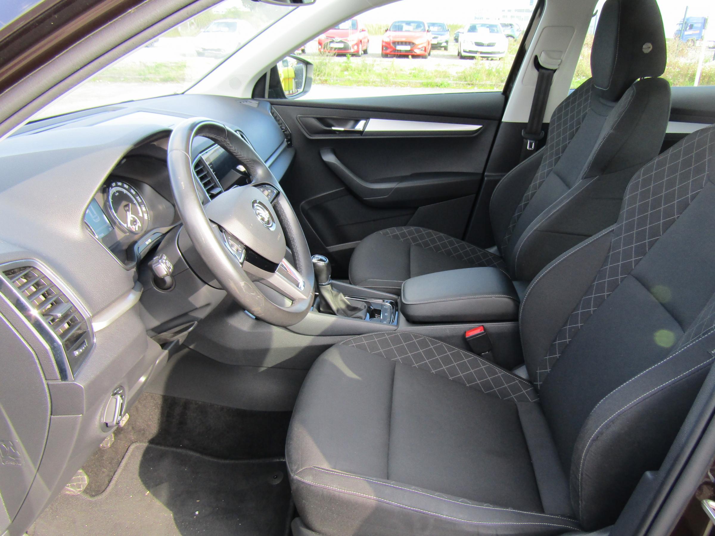 Škoda Karoq, 2019 - pohled č. 8