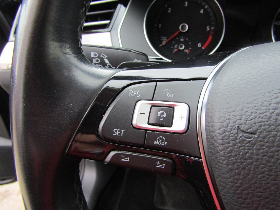 Volkswagen Passat 2.0TDi Highline