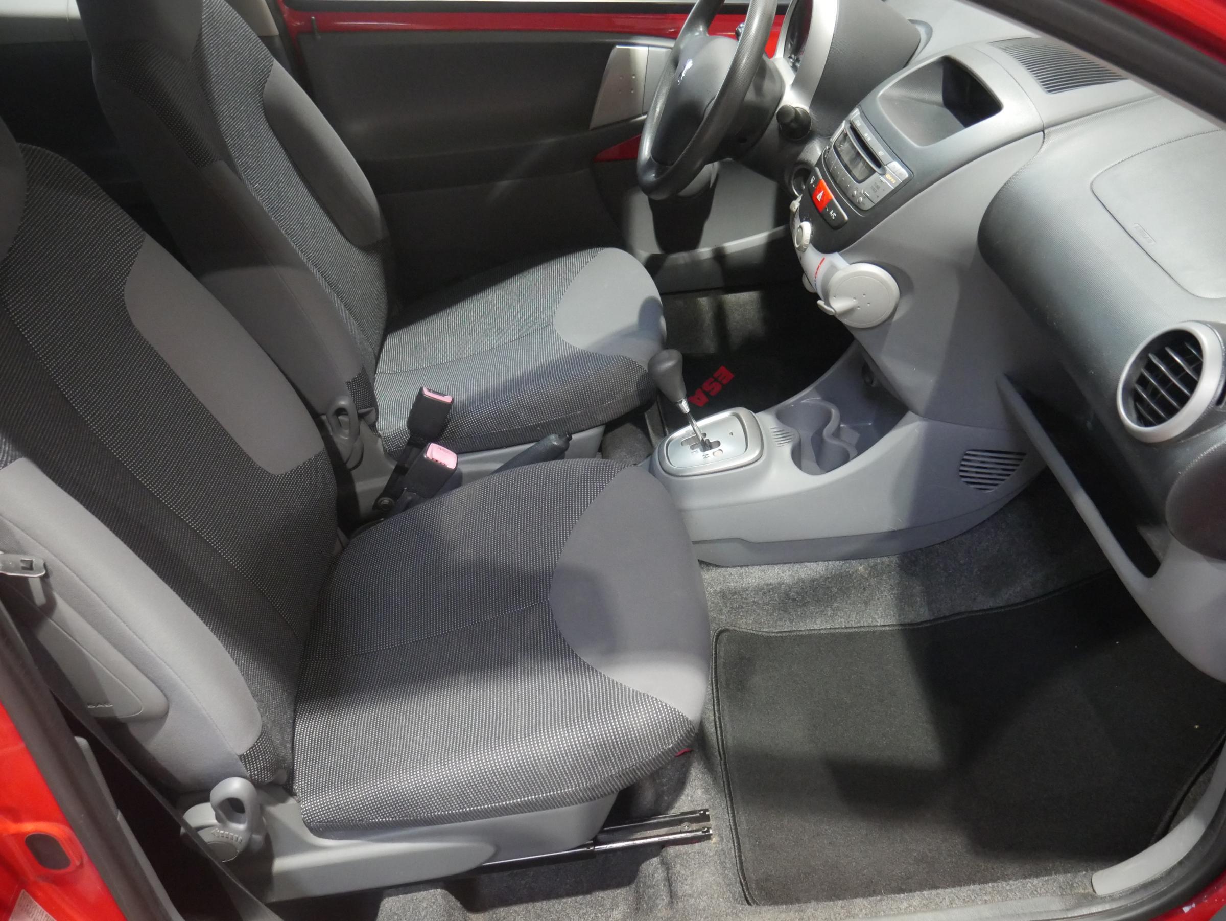 Peugeot 107, 2008 - pohled č. 12