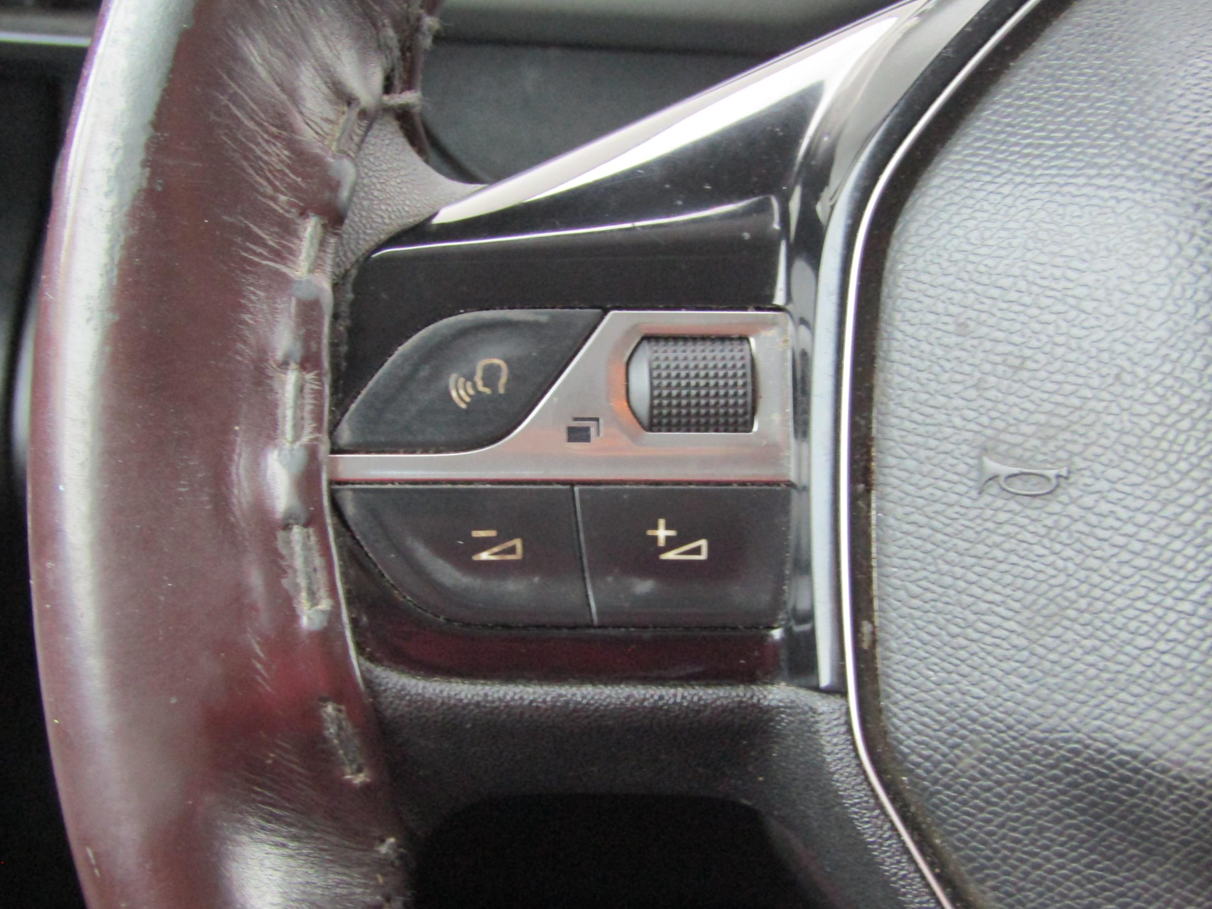 Peugeot Rifter, 2020 - pohled č. 15