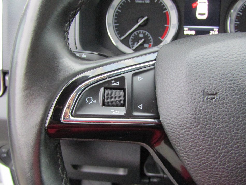 Škoda Karoq 1.0 TSi Ambition