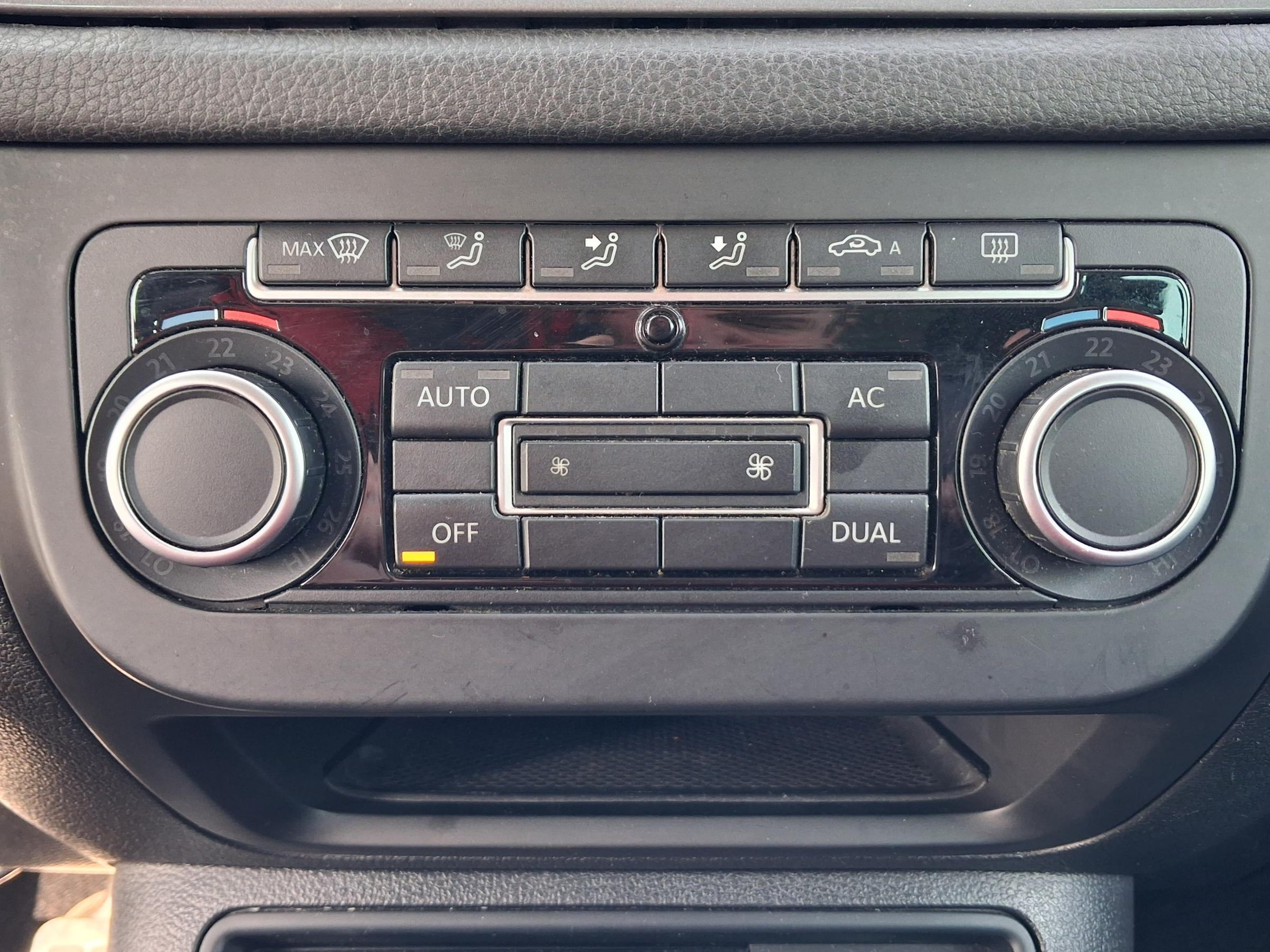 Volkswagen Tiguan, 2011 - pohled č. 15