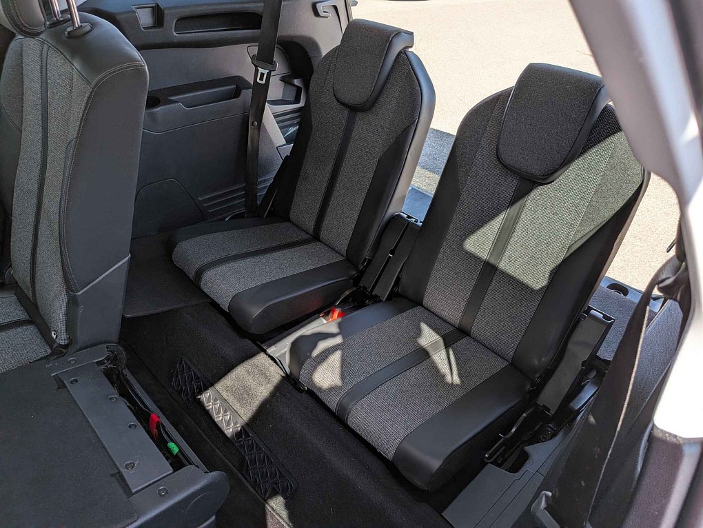 Peugeot 5008 1.2PT 