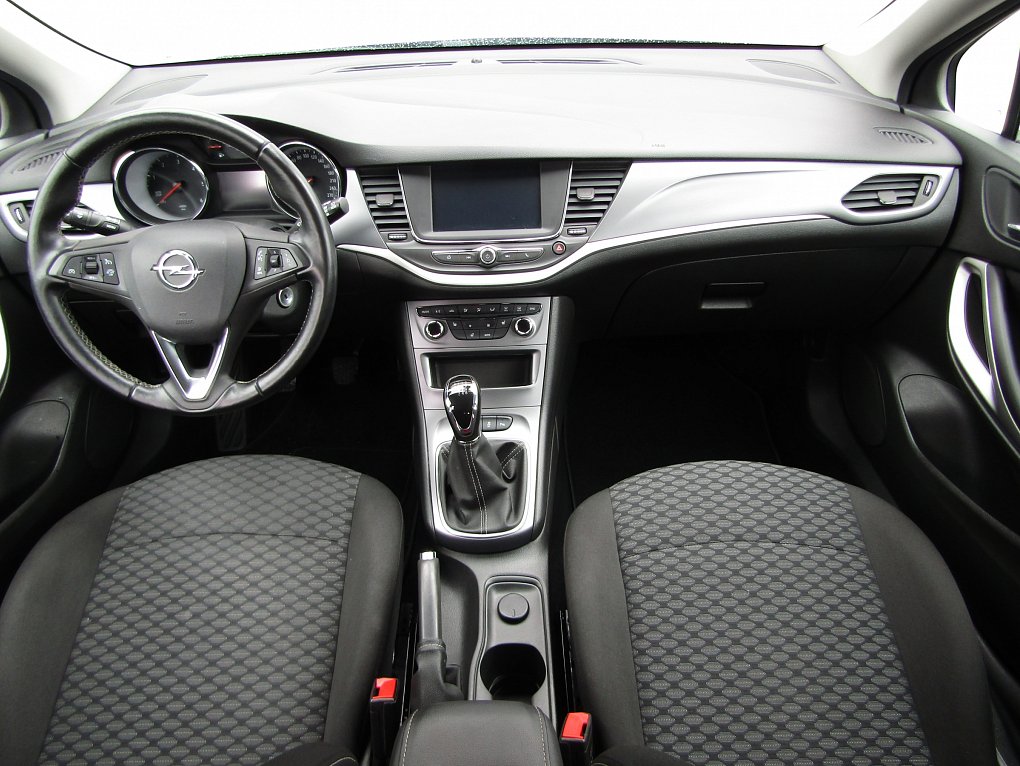Opel Astra 1.6 CDTi 