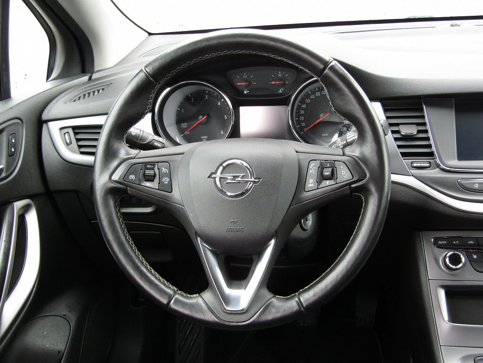 Opel Astra 1.6 CDTi 